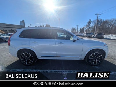 2024 Volvo XC90 B5 Plus