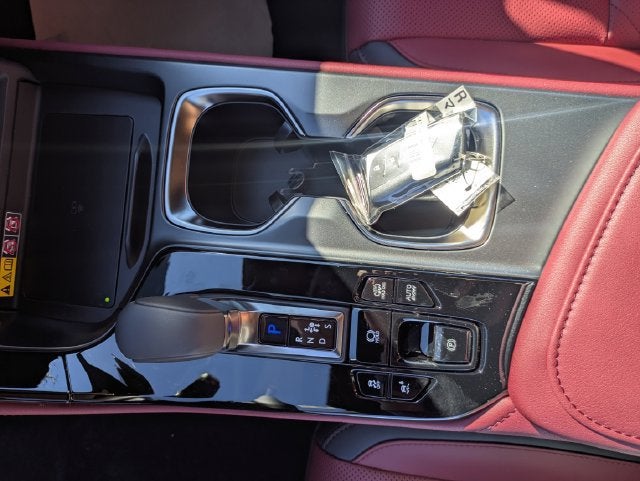 2026 Lexus NX PLUG-IN HYBRID ELECTRIC VEHICLE NX 450h+ LUXURY AWD