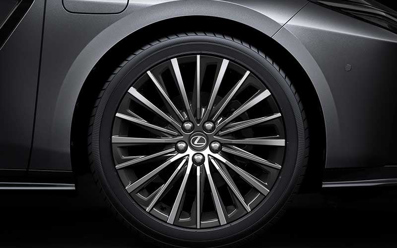 Balise Lexus in West Springfield MA