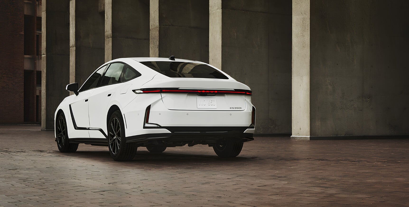 2026 Lexus ES 350h Hero